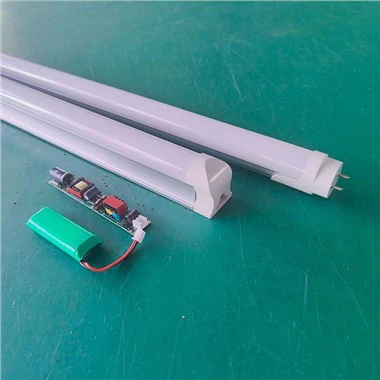 Llum de tub inversor per a la llar