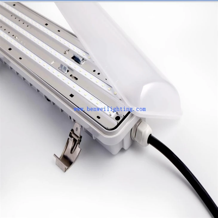 Tri-proof led light
