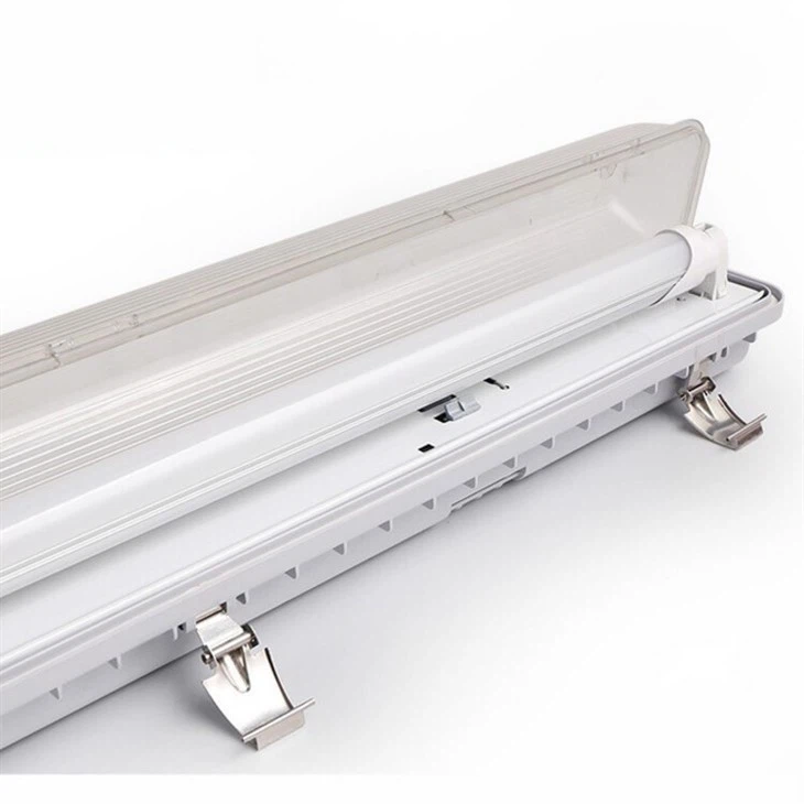 IP65 Led Tri-Proof Light Fixture